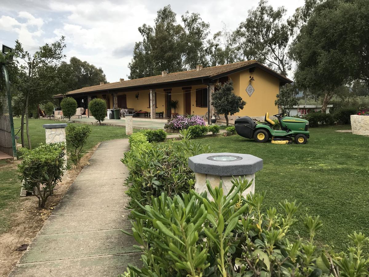 Agriturismo Monte Majore Siliqua Екстериор снимка